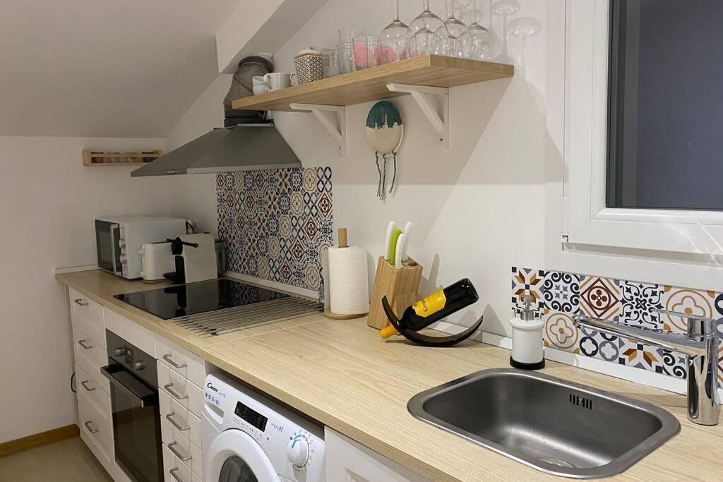 Charming Apartment In Becerril De La Sierra Eksteriør billede